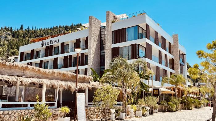 La Brisa Boutique Hotel